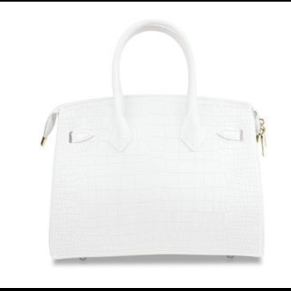 Vegan Matte White Crocodile Handbag Tote Purse - Picture 4 of 7